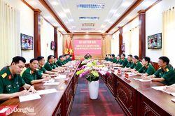 Binh đo&agrave;n 16 qu&aacute;n triệt, triển khai thực hiện nghị quyết, chỉ thị của Bộ Ch&iacute;nh trị