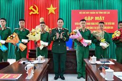 Bộ CHQS tỉnh Gia Lai tuyên dương 7 quân nhân trúng tuyển đại học