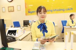 Cân đối vốn thời dư địa hẹp, ngân hàng tìm đường khơi dòng