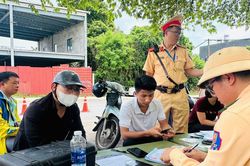 Th&aacute;i Nguy&ecirc;n: Lực lượng CSGT bảo đảm an to&agrave;n giao th&ocirc;ng trong kỳ nghỉ Lễ Quốc kh&aacute;nh 02/9