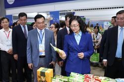 Th&uacute;c đẩy h&agrave;ng ho&aacute; của Việt Nam vươn xa hơn v&agrave;o chuỗi cung ứng to&agrave;n cầu