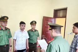 Khởi tố đối tượng lạm quyền trong thi h&agrave;nh c&ocirc;ng vụ tại Tuy&ecirc;n Quang