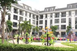 M&ocirc;i giới BĐS gồng m&igrave;nh trước &aacute;p lực thanh khoản