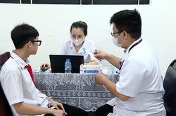 Chuẩn bị sức khỏe tốt cho năm học mới