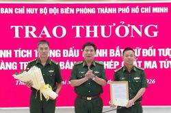 Bộ đội Biên phòng Thành phố Hồ Chí Minh thưởng 'nóng' tổ đánh án ma tuý