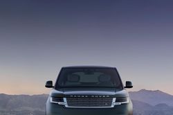 Range Rover Electric: Biểu tượng SUV hạng sang bước vào kỷ nguyên thuần điện
