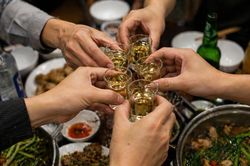 Đừng mắc bẫy 'thuốc giải rượu'