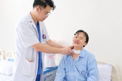 Chuẩn bị phẫu thuật tuyến giáp, người phụ nữ 49 tuổi bất ngờ phát hiện bệnh Von Willebrand hiếm gặp