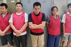 Khởi tố 5 đối tượng liên quan vụ đổ trái phép hơn 33.500 tấn chất thải xây dựng tại xã Đại Thanh