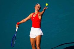 Ái nữ tỷ phú Mỹ là tay vợt tennis số 3 thế giới
