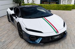 Cận cảnh siêu xe Lamborghini Temerario Tricolore