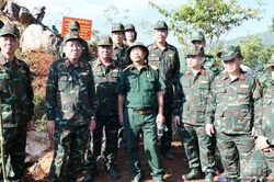 Kiểm tra công tác tìm kiếm, quy tập hài cốt liệt sĩ tại Tuyên Quang