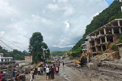 Việt Nam viện trợ nhân đạo khẩn cấp 300.000 USD cho Nepal