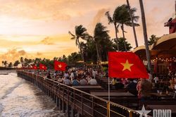 Từ chuyện doanh thu du lịch nghìn tỷ...