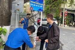 Đà Nẵng xem xét thưởng nóng người dân trong việc cung cấp thông tin xử lý quảng cáo, rao vặt sai quy định