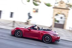 Cập nhật bảng giá xe hãng Porsche mới nhất tháng 9/2026