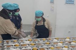 Hơn 1.700 người Indonesia ngộ độc sau bữa ăn miễn phí