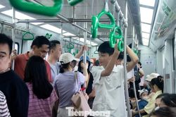 Miễn phí vé dịp 2/9, tàu điện Hà Nội đón hơn 408.000 lượt khách