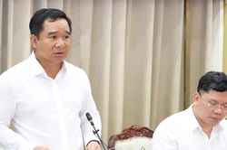 Chủ tịch TPHCM giao KPI cho cán bộ trong quý III, 'không đạt thì không hoàn thành tốt nhiệm vụ'