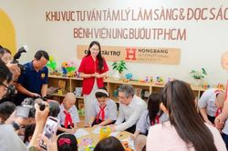 Khai giảng giữa bệnh viện, gieo hy vọng cho bệnh nhi ung thư