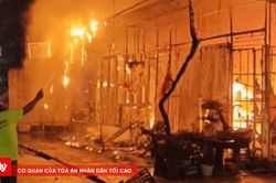 Cháy nhà 3 tầng ở Đắk Lắk, 11 người thoát nạn