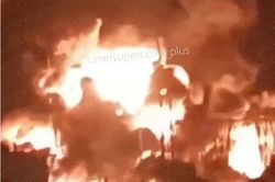 Ukraine tấn công tàu, kho dầu của Nga ở Sochi