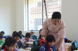 Niềm vui ở điểm cầu chính Mường Khương trước ngày khai giảng