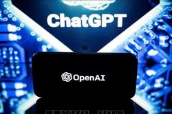 Một loạt chatbot như ChatGPT gián đoạn hoạt động