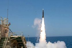 Hải quân Đức thử thành công tên lửa đạn đạo Lora của Israel