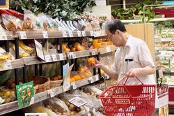 Nhật Bản: Chi tiêu hộ gia đình giảm mạnh nhất trong 2 năm rưỡi