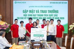 Vinachem trao thưởng học sinh đạt thành tích tại các kỳ thi Olympic hoá học quốc tế