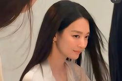 Shin Min Ah khoe nhan sắc ở tuổi 42, ảnh chưa chỉnh vẫn đẹp mê
