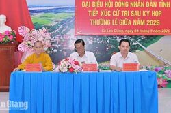 Cử tri Cù Lao Giêng kiến nghị khắc phục sạt lở, sửa đê bao