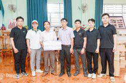 Tặng 2 phòng máy vi tính cho trường học vùng biên giới Lộc Thành và Bù Gia Mập