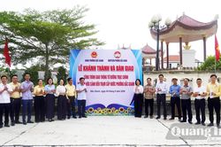 Khánh thành công trình giao thông, bàn giao nhà tình nghĩa tại phường Bắc Gianh