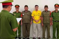 Bắt khẩn cấp đối tượng dùng dép đánh du khách ở Vũng Tàu