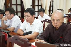 Giáo dục cần đúng người, y tế cần đúng cơ chế