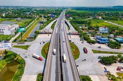 Cơ cấu lại vốn nhà nước: Giữ đúng chỗ, rút đúng nơi