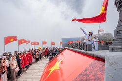 Du lịch dịp Quốc khánh: Tăng lượng khách, vượt doanh thu
