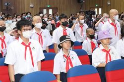 Khai giảng lớp học đặc biệt trong bệnh viện
