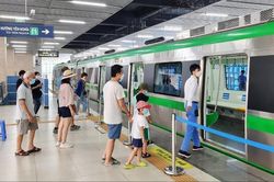 Hơn 408.000 lượt khách đi Metro Hà Nội miễn phí dịp Quốc khánh