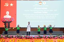 Lớp học 'Hoa Hướng Dương': Giữ trọn mùa tựu trường cho trẻ mắc bệnh hiểm nghèo