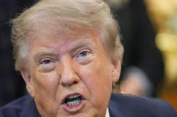 Tổng thống Trump: Mỹ có thể sớm tấn công cơ sở hạt nhân của Iran