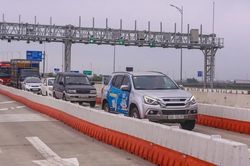 15 dự án cao tốc Bắc- Nam mang về cho ngân sách hơn 2.100 tỷ đồng phí