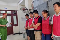 Hà Nội: Khởi tố 5 đối tượng đổ trái phép hơn 33.500 tấn chất thải xây dựng