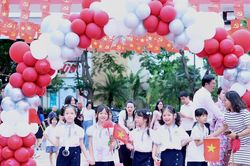 Học sinh Hà Nội hân hoan đón năm học mới với nhiều niềm vui và kỳ vọng