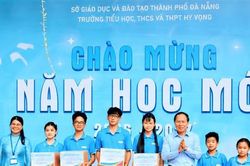 Phó Thủ tướng Lê Tiến Châu thăm Trường Hy Vọng tại Đà Nẵng