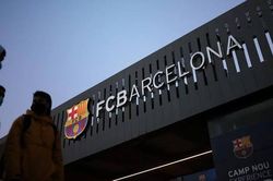 Barca lên kế hoạch 'hốt bạc' tại Camp Nou