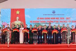 Phó Thủ tướng Lê Tiến Châu dự Lễ khánh thành Trường Phổ thông Dân tộc nội trú TH&THCS Tây Giang
