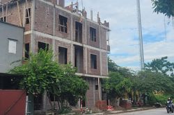 Mức phạt hành vi không công khai giấy phép xây dựng trong quá trình thi công
